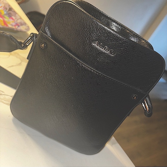 ALDO bag - Picture 2 of 3